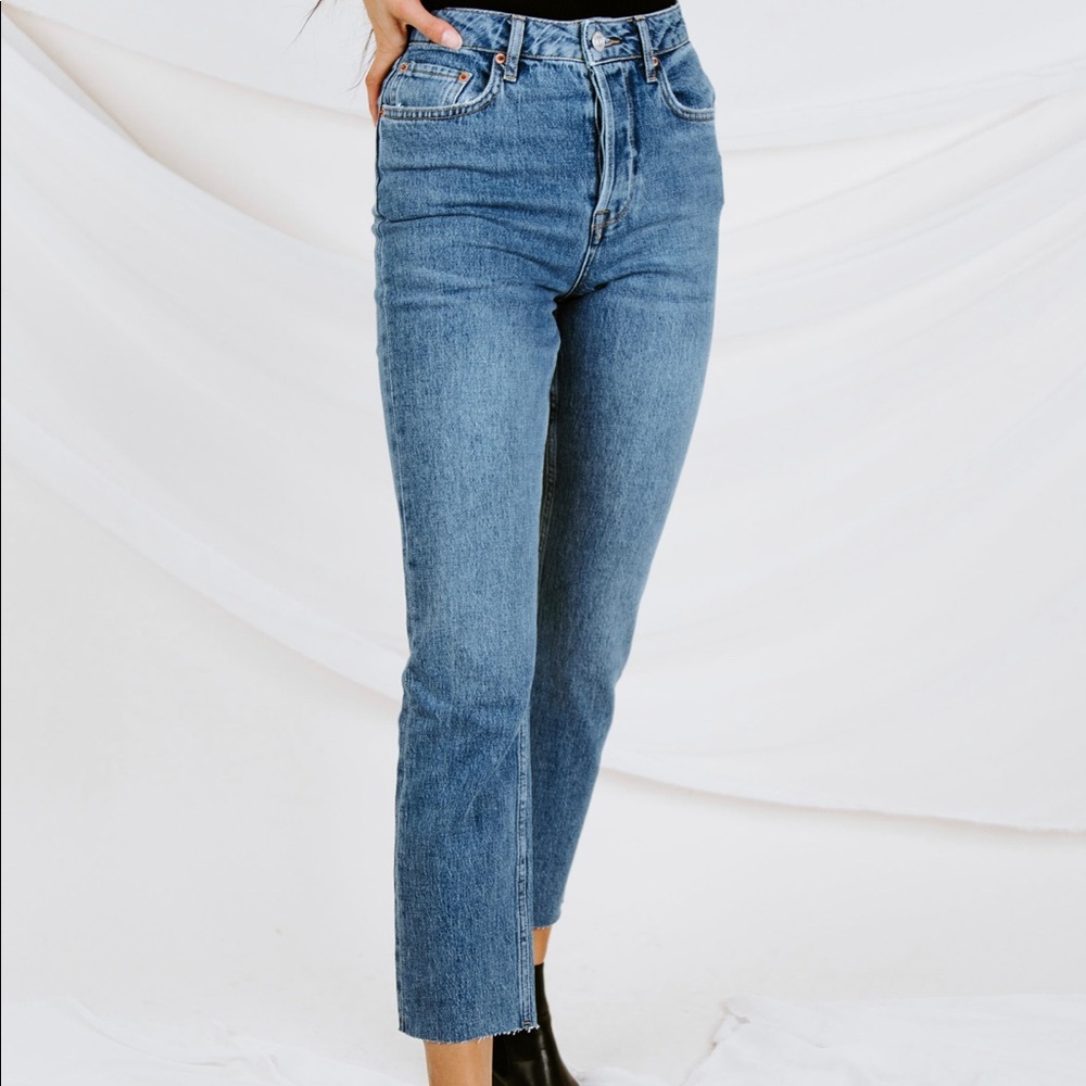 BDG HIGH RISE DILLON JEANS